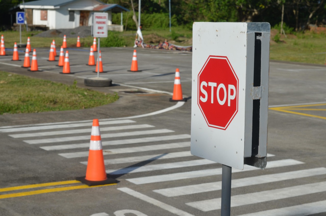 stop sign, traffic sign, road, driving school, road track, pedestrian crossing, crosswalk, traffic cone, road sign, safety, test track, r98 driving school, driving school, driving school, driving school, driving school, driving school, traffic cone